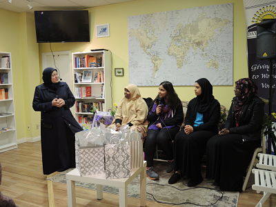 Tamara Gray leads a discussion about womens leadership in Islam with MSA presidents from ACTC schools.