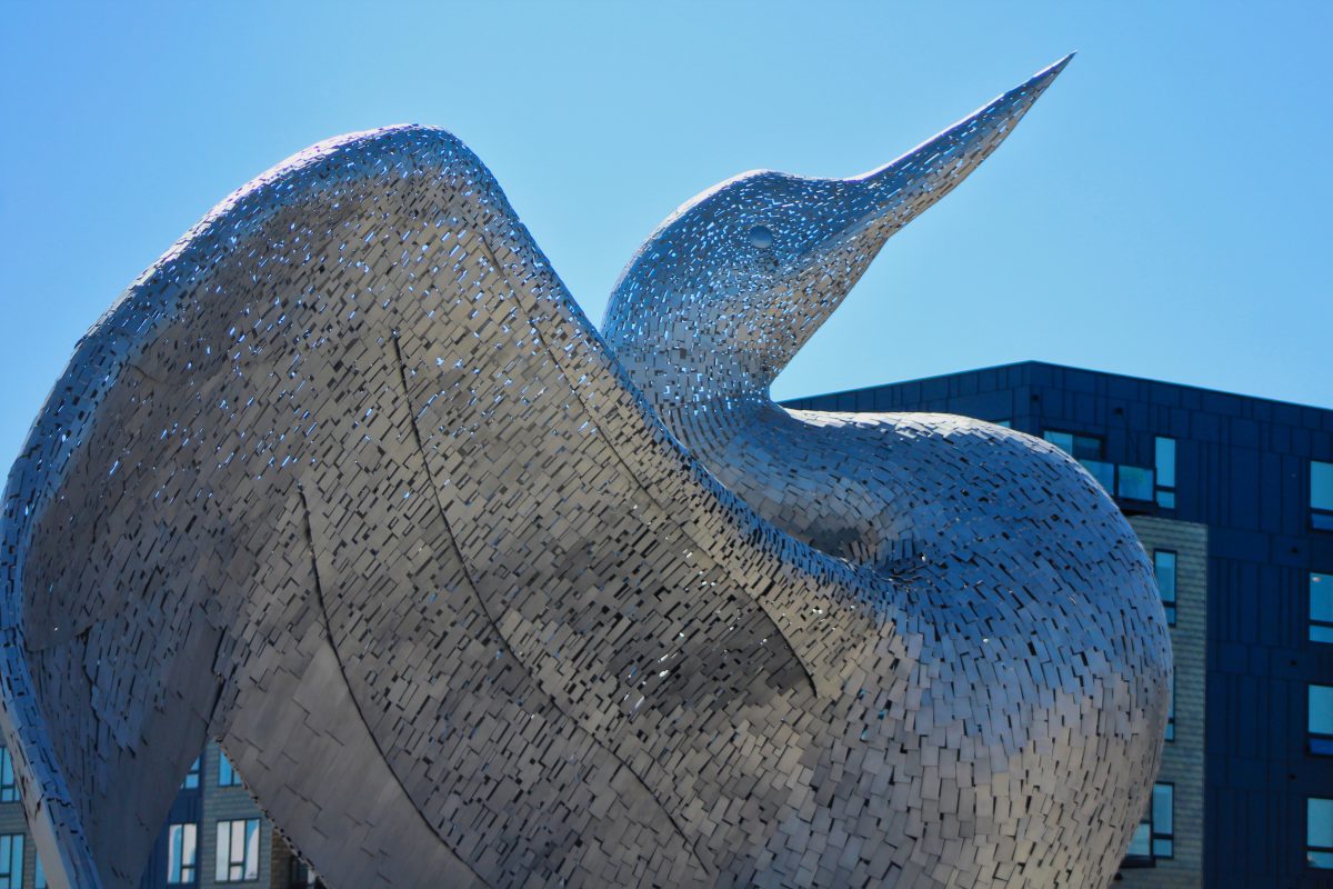 Loon statue erected in heart of Midway